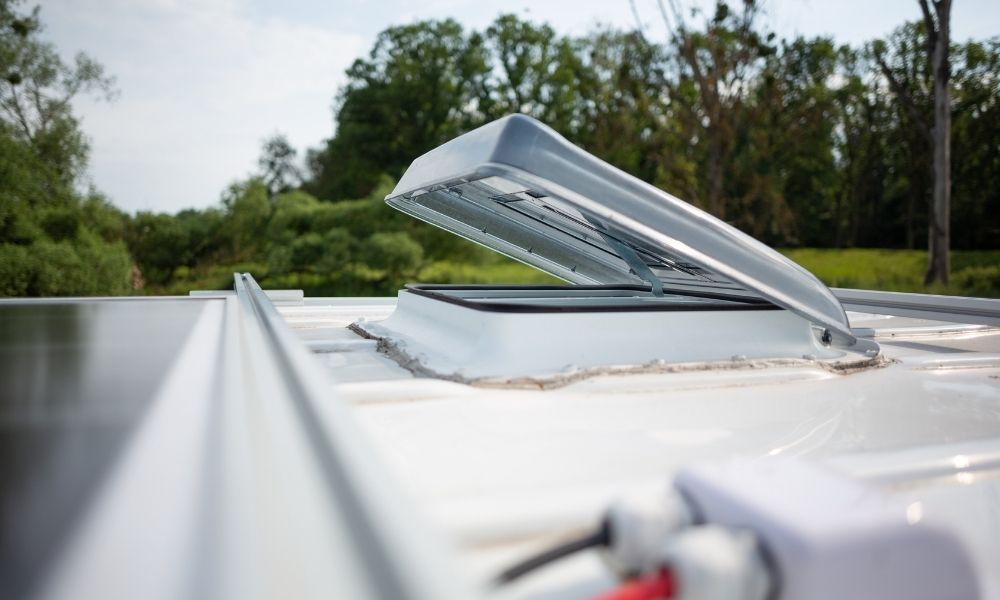 3 Reasons Why Every RV Owner Should Have a Roof Vent